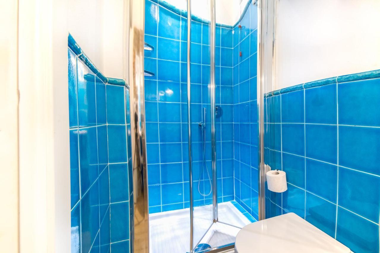 Via Mazzini - Francamaria Rooms Вернацца Екстер'єр фото